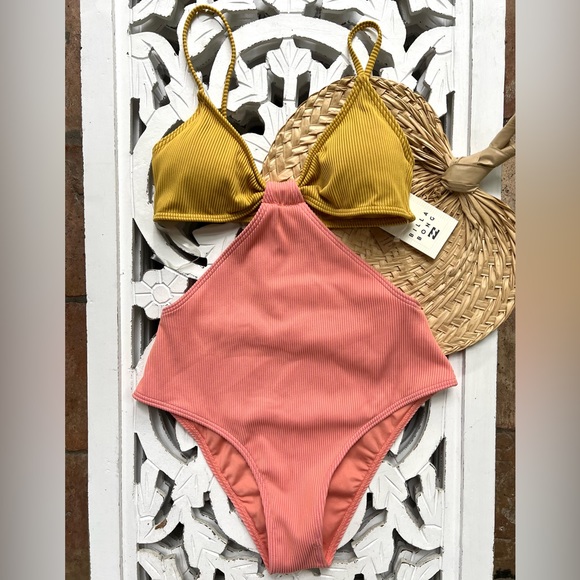 🔥🔥BILLABONG Hi Life Freya One Piece Swimsuit - Picture 2 of 15